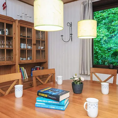 6 Person In בית נופש