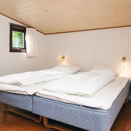 6 Person In * Toftlund