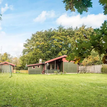 6 Person In Toftlund