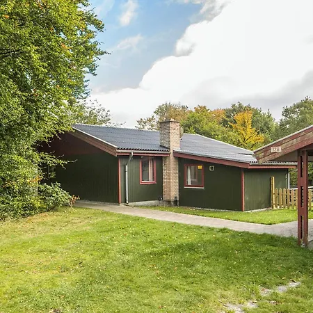 6 Person In בית נופש *