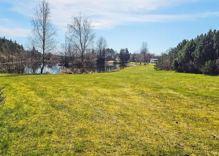 6 Person In Toftlund